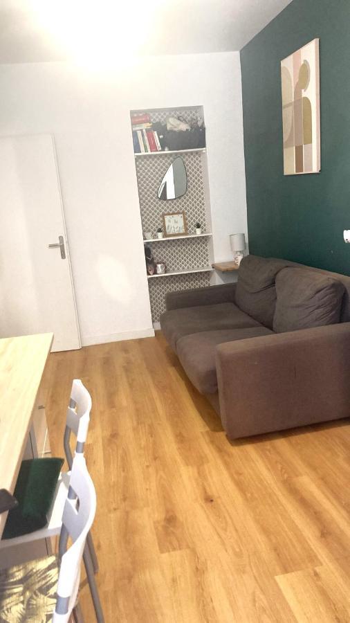 Chambre En Appartement Haussmannien En Centre Ville 圣艾蒂安 外观 照片